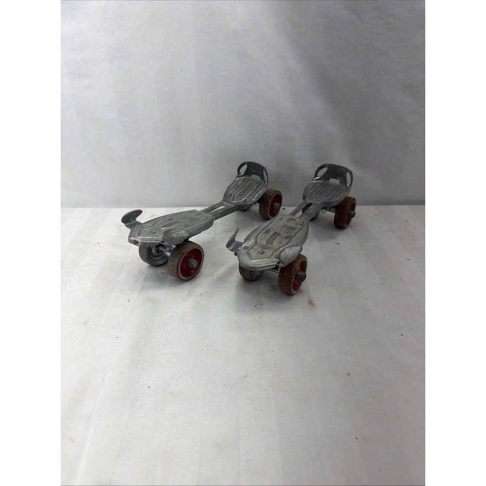 Vintage Speed King Metal Roller‎ Skates - No Straps - decorative only